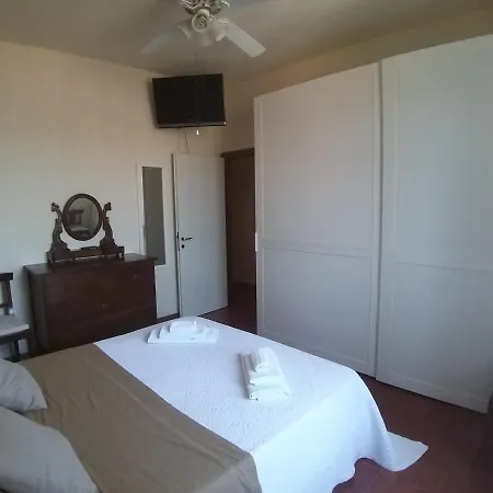 Casa Ginevra 公寓 *